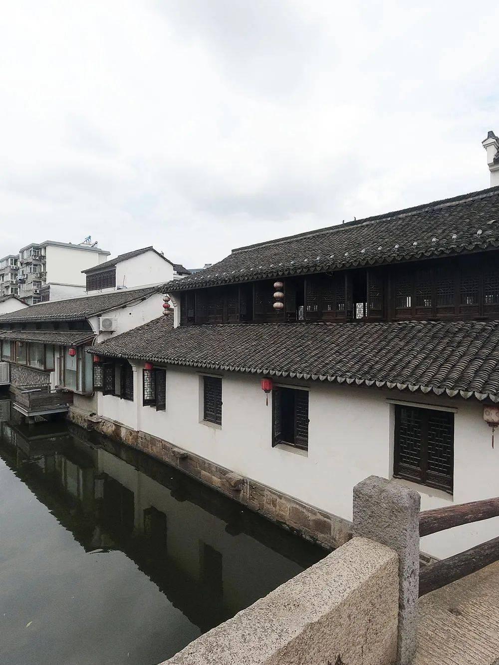 济南市莱芜区寨里镇和平村开展“无烟佳节 与爱同行” 宣传活动
